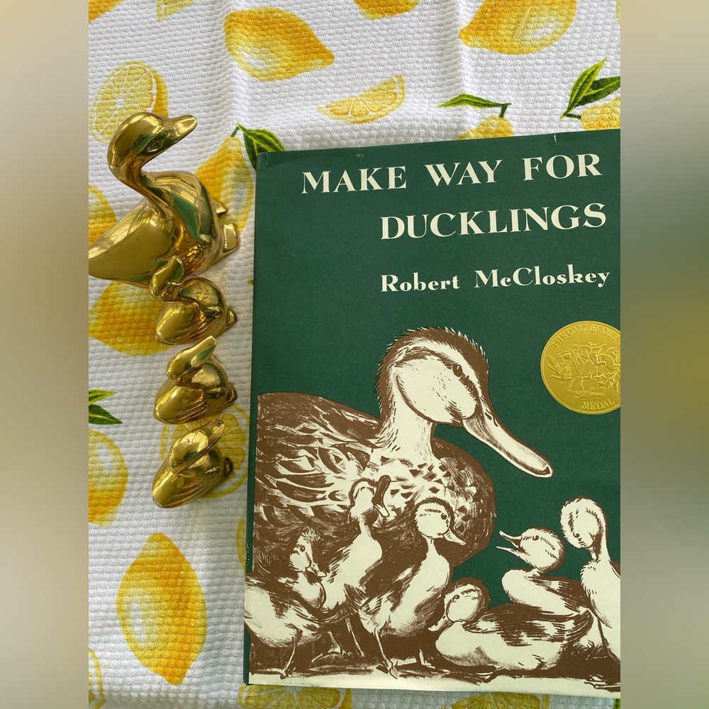 Package - Classic Book & Decorator Ducks